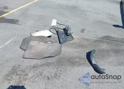 2006 Saab 9-3 2.0T z USA, uszkodzony, nr VIN YS3FD49Y061134906